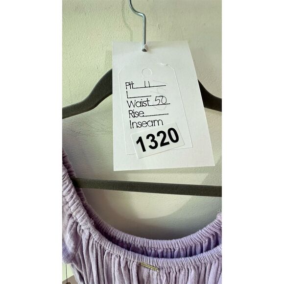 Cuties - Picture 5 of 9